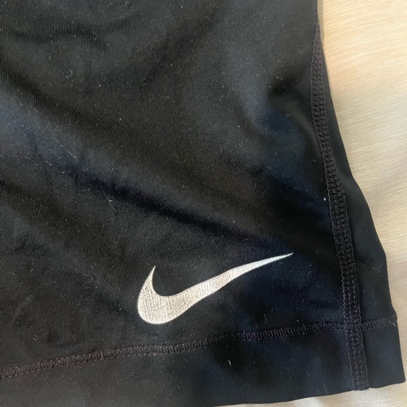 Nike pro athletic shorts spandex - Picture 3 of 3